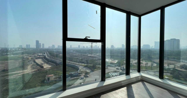 Bán căn Sunshine City - view sân golf - 116.4 m2 (thông thủy) - 3 ngủ + 1 đa năng giá: 10.2tỷ (Sổ)