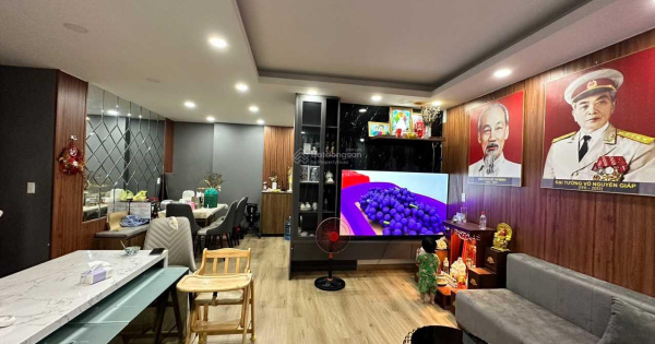 Tin xác thực, thuê căn hộ Hà Đô 2PN full đồ 11tr - 3pn 14 triệu xem nhiều căn tel 0942 811 *** Tony