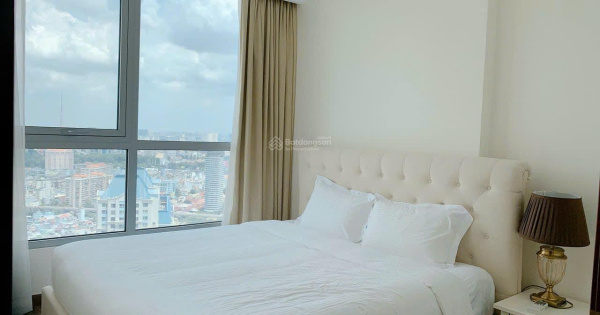 Rẻ tới bất ngờ với căn hộ 2PN diện tích 83m2 giá chỉ 18tr full nội thất cao cấp tại Everrich Quận 5