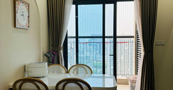 Chính chủ bán căn hộ 3 ngủ Giá 6.5 tỷ Garden Hill 99 Trần Bình, DT: 90m2 sẵn sổ full nội thất