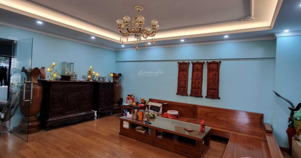 Cần bán căn CT3 Văn Quán 100m2, 3 ngủ, 2 vs, nhà thiết kế đẹp, xịn full đồ. LH. 0983 669 ***