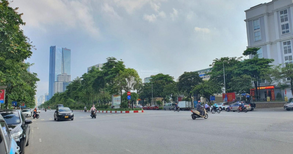 Bán gấp Nhà phố Vũ Ngọc Phan 38m 5Tg 3,4m hơn 5 tỷ 20m ô tô tránh bãi ...