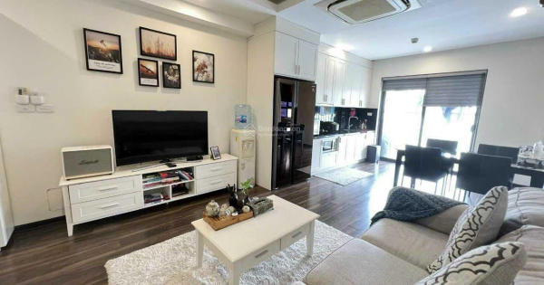 Tôi chính chủ bán căn 2PN tầng 22 DT 72m2 ban công Đông Nam 90 Nguyễn Tuân, giá 5.88 tỷ bao thuế