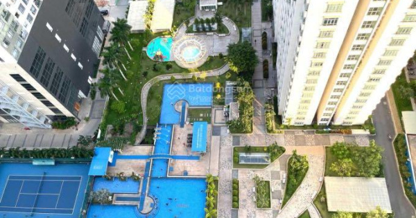 Căn hộ Giai Việt Góc 3PN. Sổ hồng, view hồ bơi hướng Đông mát mẻ. Vị trí trung tâm P5Q8. Tiện ích