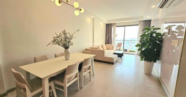 Siêu phẩm - căn hộ Rivera Park Thành Thái chỉ 4,85 tỷ, Quận 10 (ngay ĐH Bách Khoa). 74m2 2PN 2WC