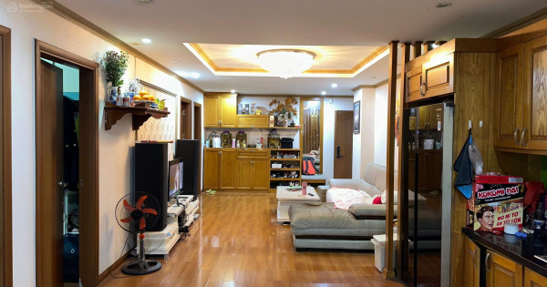 Bán các CHCC Hateco Hoàng Mai 2PN, giáp CV Yên Sở, view thoáng. Giá: 3,3 - 5.X tỷ. LH: 0946 113 ***