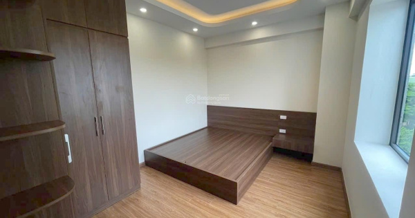 Cần bán căn hộ tòa CT7 Văn Quán, 80m2, 2PN, căn góc tầng đẹp. LH Kiều Thuý 0949 170 ***