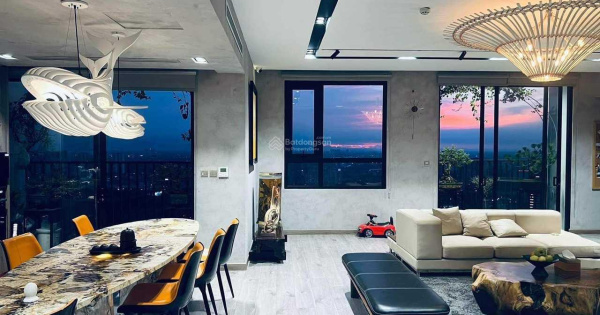 Chính chủ cho thuê lâu dài CH tòa N03T6 NGĐ. DT 135m2 full đủ đồ. Giá: 14 - 25tr. LH: 0982 848 ***