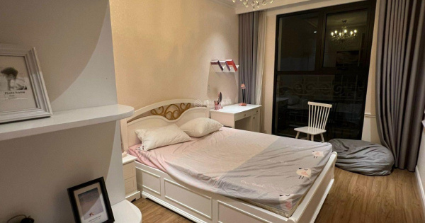 Giá chuẩn, 2 căn hộ 61,5m2 và 104m2 tại Iris Garden. Giá 4,6 tỷ. LH: 0975 226 *** xem nhà