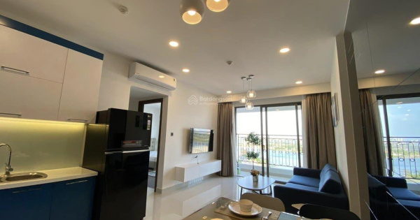 Cho thuê căn hộ Terra Royal Quận 3, DT 60m2, 2PN. Giá thuê: 13 tr/th. LH: 0935 252 ***