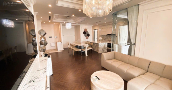 Góc bán nhà chuyển nhượng gấp căn hộ 3 phòng ngủ tòa Park 3, nội thất hiện đại. Giá thương lượng!