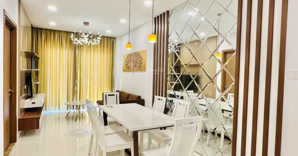 Bán căn hộ Rivera Park, Quận 10, 77m2, 2PN, 2WC, giá 4tỷ8, LH 0974 996 *** Trung