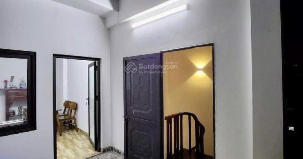 Bán gấp nhà riêng đường Linh Quang 35m 5Tg MT 5m hơn 6 tỷ 20m ô tô ...