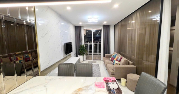 Cho thuê CC Botanica Premier, giá siêu hời 15triệu, 75m2, 2PN, 2WC tại Hồng Hà, Tân Bình