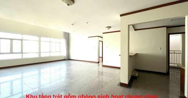 Bán căn hộ Penthouse Giai Việt P5 Q8. Tổng 3 tầng DT 340m2 sổ hồng. Có TT thương mại - view đẹp mat