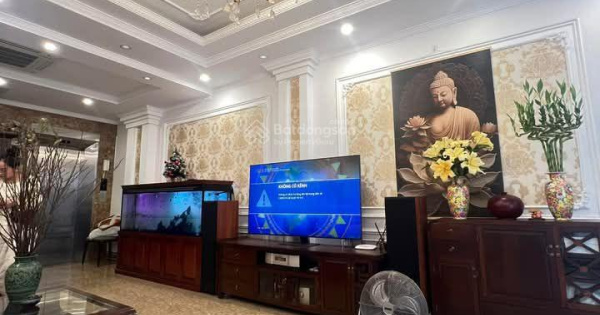 Rẻ đẹp! Bán nhà Phan Kế Bính, quận Ba Đình, phân lô, thang máy, ngõ thông, ô tô gần, 72m2*6T