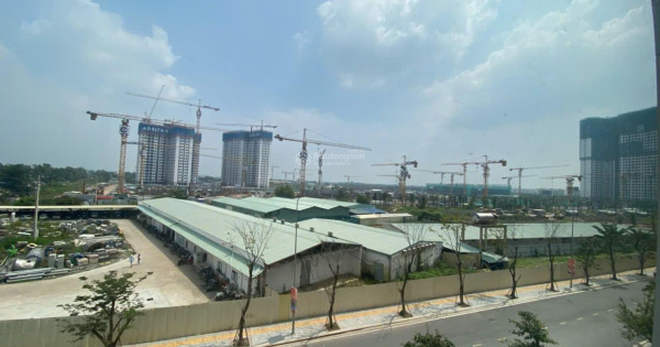 Căn hộ 2 phòng ngủ cộng 1 phòng đa năng phân khu Origami giá chỉ 3tỷ1 bao thuế phí nội thất