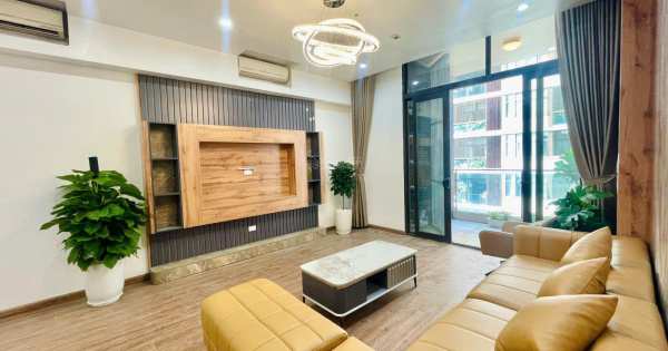 Bán căn hộ chung cư Iris Garden 135m2 nội thất đẹp cam kết giá tốt nhất thị trường