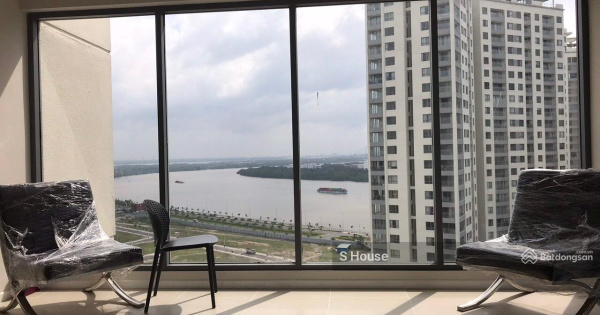 Nhà thật - 2 Phòng ngủ Đảo Kim Cương - Giá 7,2 tỷ - Lầu trung - View sông