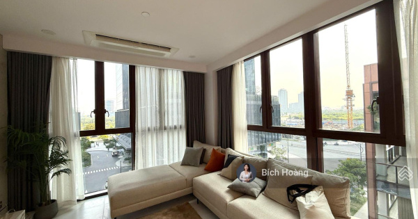 The Galleria - Metropole: Siêu phẩm cho thuê duplex 3 phòng ngủ - 70 triệu net