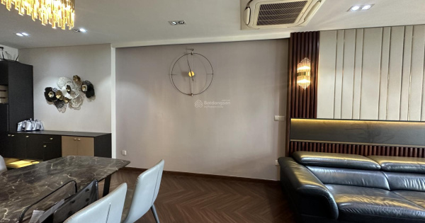 Nhiều căn hộ Hà Đô Centrosa 3 phòng ngủ chuyển nhượng - nội thất cao cấp như hình