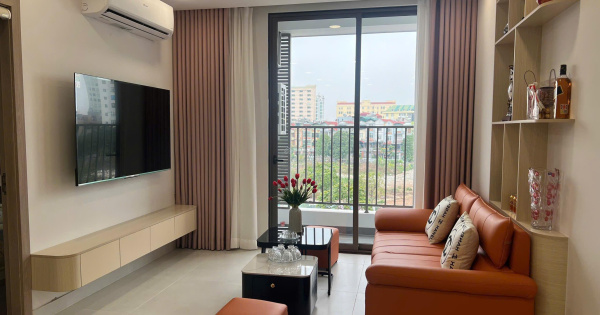 Cho thuê căn hộ chung cư dự án Khai Sơn City,
DT 120m2, 3 phòng ngủ. 3WC full NT, cả đồ điện tử