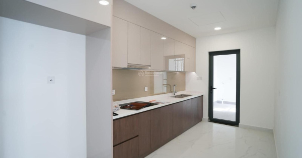 Bán 2PN 112m2, giá 6.95 tỷ, nội thất cơ bản, Diamond Brilliant Q. Tân Phú, view xanh mát