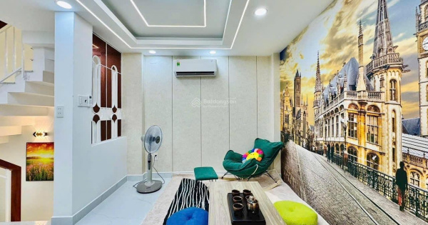 Bán nhà phường 11, Tân Bình, hẻm Lạc Long Quân; 4,2x15m - gần nhà thờ Phú Trung, Ngã Tư Bảy Hiền