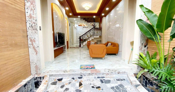 SIÊU PHẨM NHÀ PHỐ GIÁ 2TỶ990 Nguyễn Xí, cần bán gấp, 47m2 P. 13, Bình Thạnh