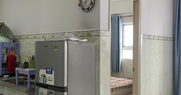 Bán căn 55m2, DT 2PN - 2WC HQC Plaza giá 1.350 tr, đã có sổ hồng sang tên ngay. Liên hệ 0937 379 ***