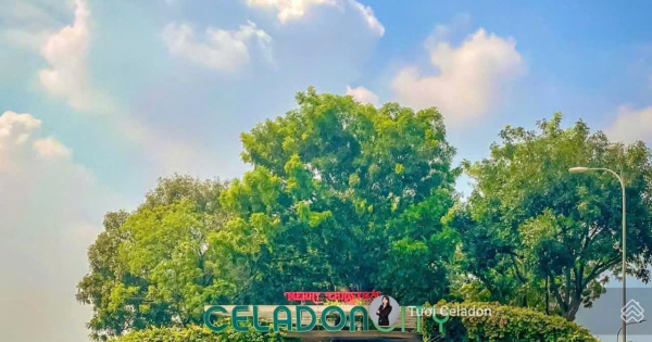 Brilliant 2PN+1 diện tích 112m2 giá 6tỷ890 (102%), NTCB