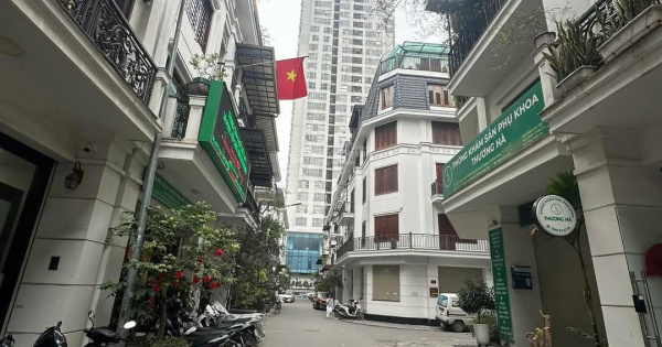 Chính chủ bán gấp nhà phố Thái Hà - 1 nhà ra phố 2 mặt thoáng - dân xây kiên cố móng 7T - nhà đẹp