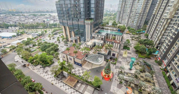 Bán Gấp Căn Hộ 3 Phòng Ngủ Vinhomes Central Park 128m² Full Nội Thất Giá 11,5 Tỷ