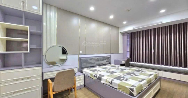 Cho thuê căn hộ chung cư Đức Khải Quận 7