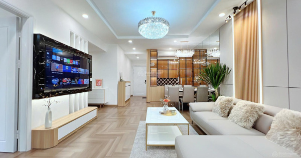 Chính chủ cần bán gấp CH 2 phòng ngủ sáng tòa T11 - Times City, giá 6,5 tỷ cả đồ (Miễn trung gian)