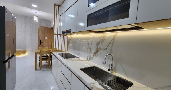 85m2 - Diamond Alnata - Full nội thất - Giá ra nhanh cho KH TT tiền mặt 5,7 tỷ LH: 0933 532 ***