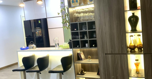 Bán căn hộ góc 2 mặt tiền đường Vành Đai 2. 110,7m, 3PN. Chung cư The Navita, Tam Bình, TP Thủ Đức