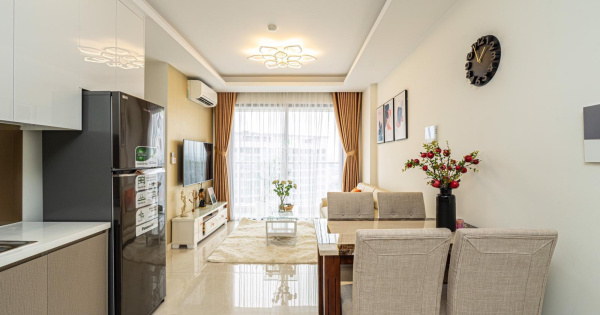 Cho thuê căn hộ KingDom 101 Quận 10. DT 78m2, 2PN - 2WC. Giá 16tr/th. LH: 0939 271 *** (Tài)