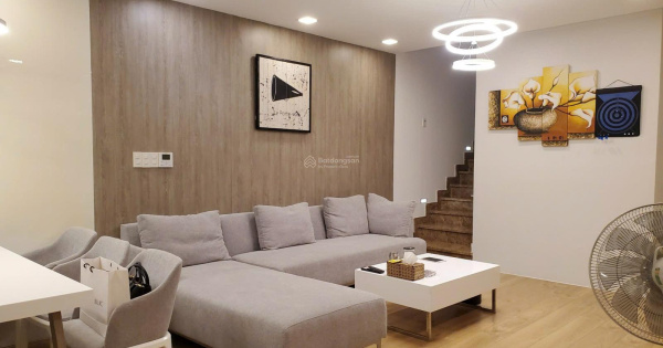 Bán căn hộ duplex Star Hill 3PN, nội thất cao cấp, diện tích 133m², phường Tân Phú, Quận 7.