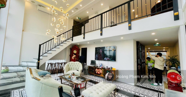 CHDV ĐH Ngoại Thương - ĐH Luật! 27PKK, DT ~2 tỷ/năm, 7T thang máy, 2 thoáng, ô tô gần, PCCC + GPXD