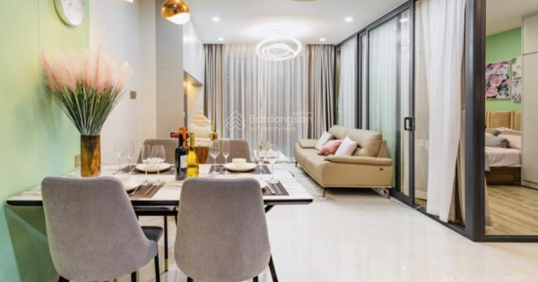 Bán căn góc căn hộ chung cư Rivera Park Sài Gòn.DT: 88m2,2PN giá 5.2ty.LH: 0901 319 ***