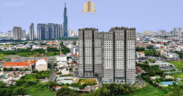 Cần bán căn hộ 3PN, diện tích 90m2. Vị trí ngay giữa Thủ Thiêm. Ban công ngoài view sông SG