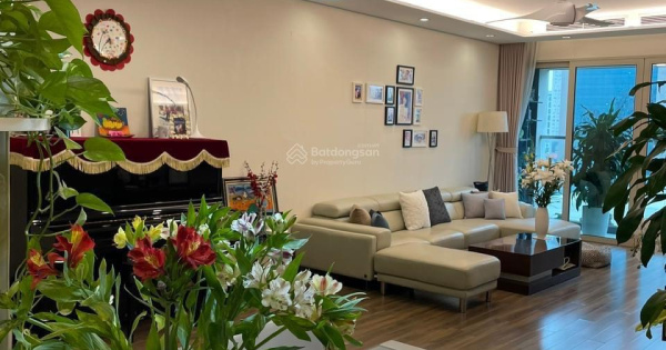 Bán căn hộ chung cư 187 Tây Sơn, 9 tỷ, 125m2, view đẹp