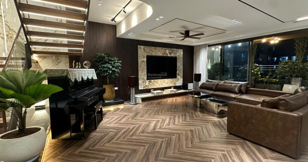 Bán 161m2 căn duplex penhouse chung cư C1 Thành Công (bàn giao 2019), hỗ trợ vay ngân hàng, 62tr/m2