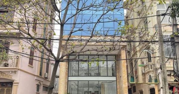 Bán toà nhà văn phòng Xuân Phương, vỉa hè ô tô tránh, 120m2 x 7T, 1 hầm. Mặt tiền 10m. 29.5 tỷ