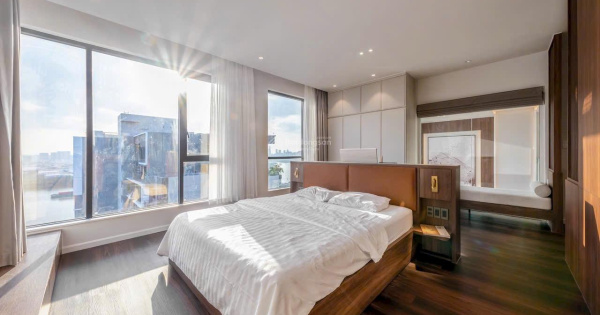 Căn hộ CC 2PN tại The Gold View, 6,6 tỷ, 92 m2, bán gấp