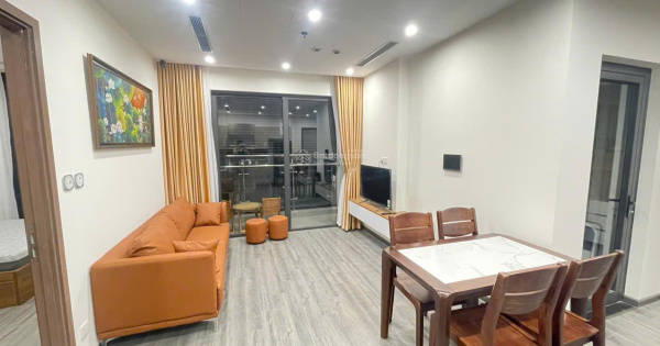 Chính chủ bán gấp trong tuần CH 3PN - 2WC tòa TK2 The Tonkin - Smart City. Lh 0869 181 ***