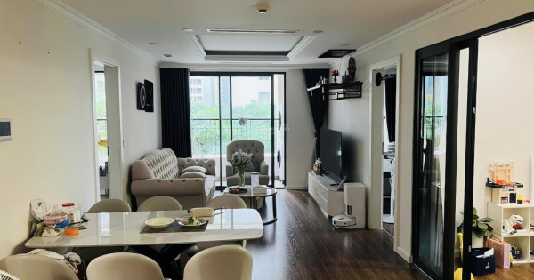 Bán căn 3PN lô góc 100m2 ban công Đông Nam đã có sổ giá 7tỷ4 Sunshine Garden - LH em 0812 395 ***