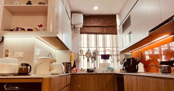 Bán chung cư Cầu Tiên, 1277 Giải Phóng. DT 93m2 3 p ngủ 2 wc. Đầy đủ đồ. Giá 6,5 tỷ LH 0983 873 ***