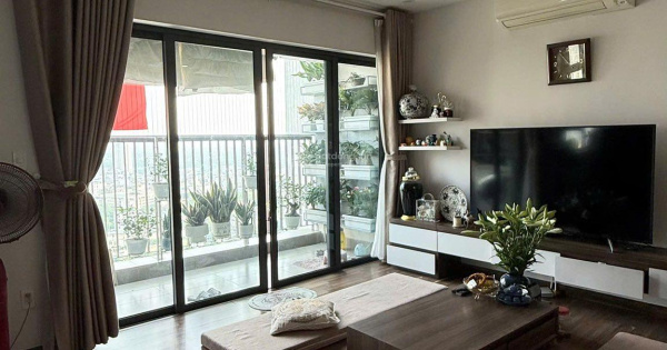 Bán chung cư CT7 Booyoung 95m2, 3 ngủ, 2 vs, view thoáng nhỉnh 6 tỷ